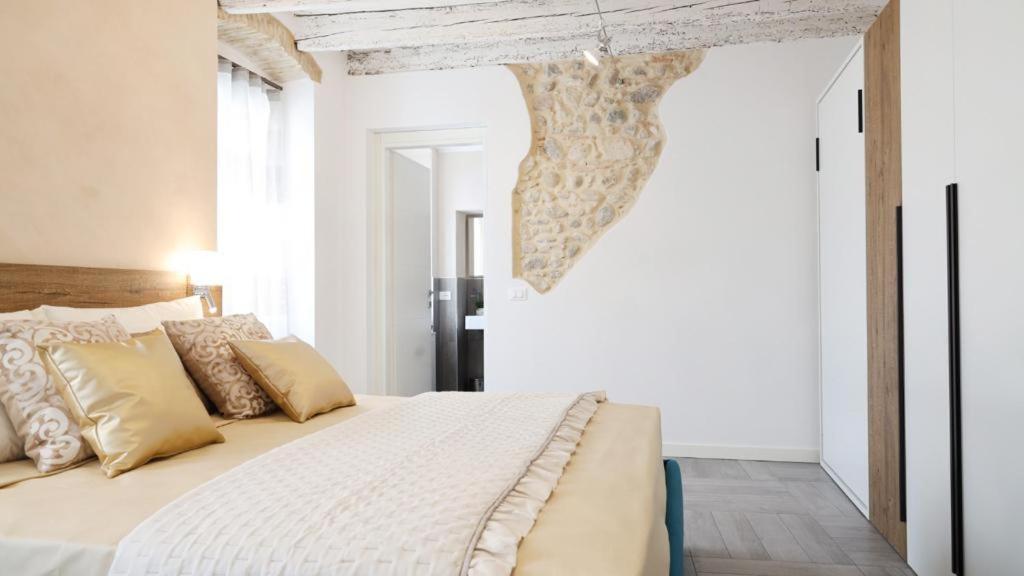 Dimora Di Charme Peschiera Del Garda Apartment Luaran gambar