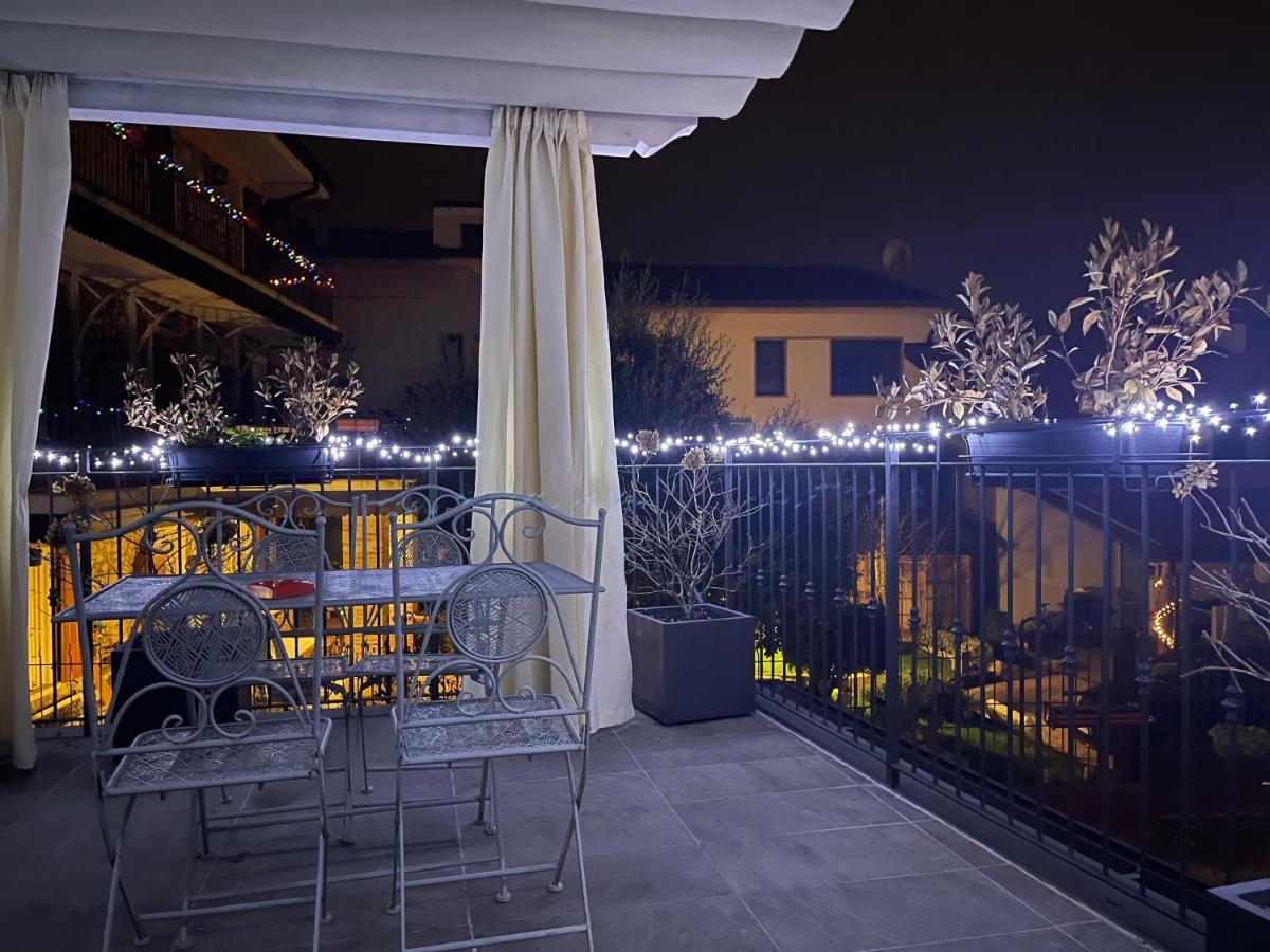 Dimora Di Charme Peschiera Del Garda Apartment Luaran gambar