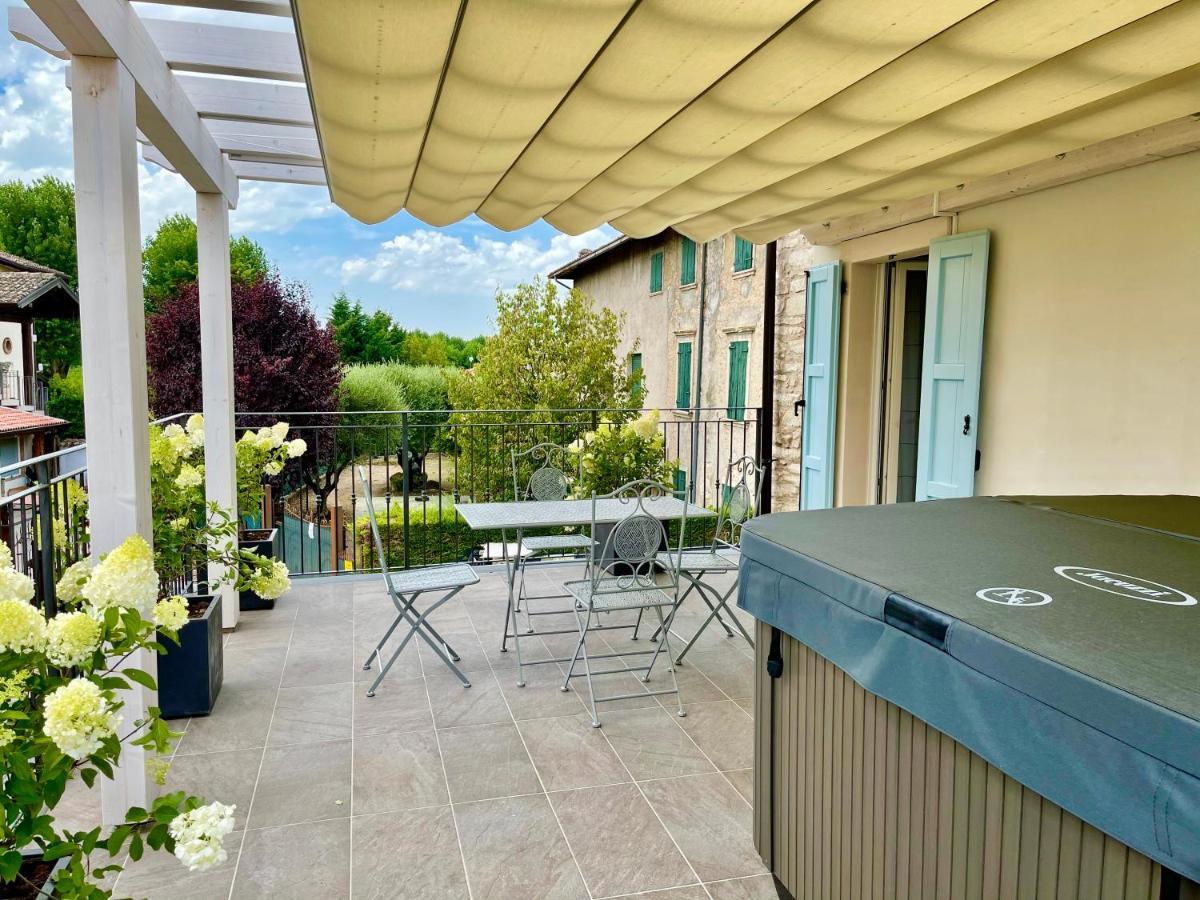 Dimora Di Charme Peschiera Del Garda Apartment Luaran gambar