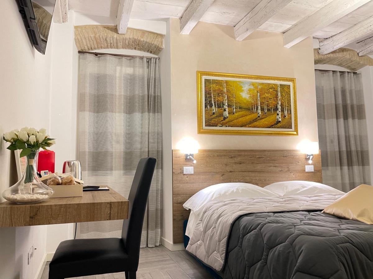 Dimora Di Charme Peschiera Del Garda Apartment Luaran gambar