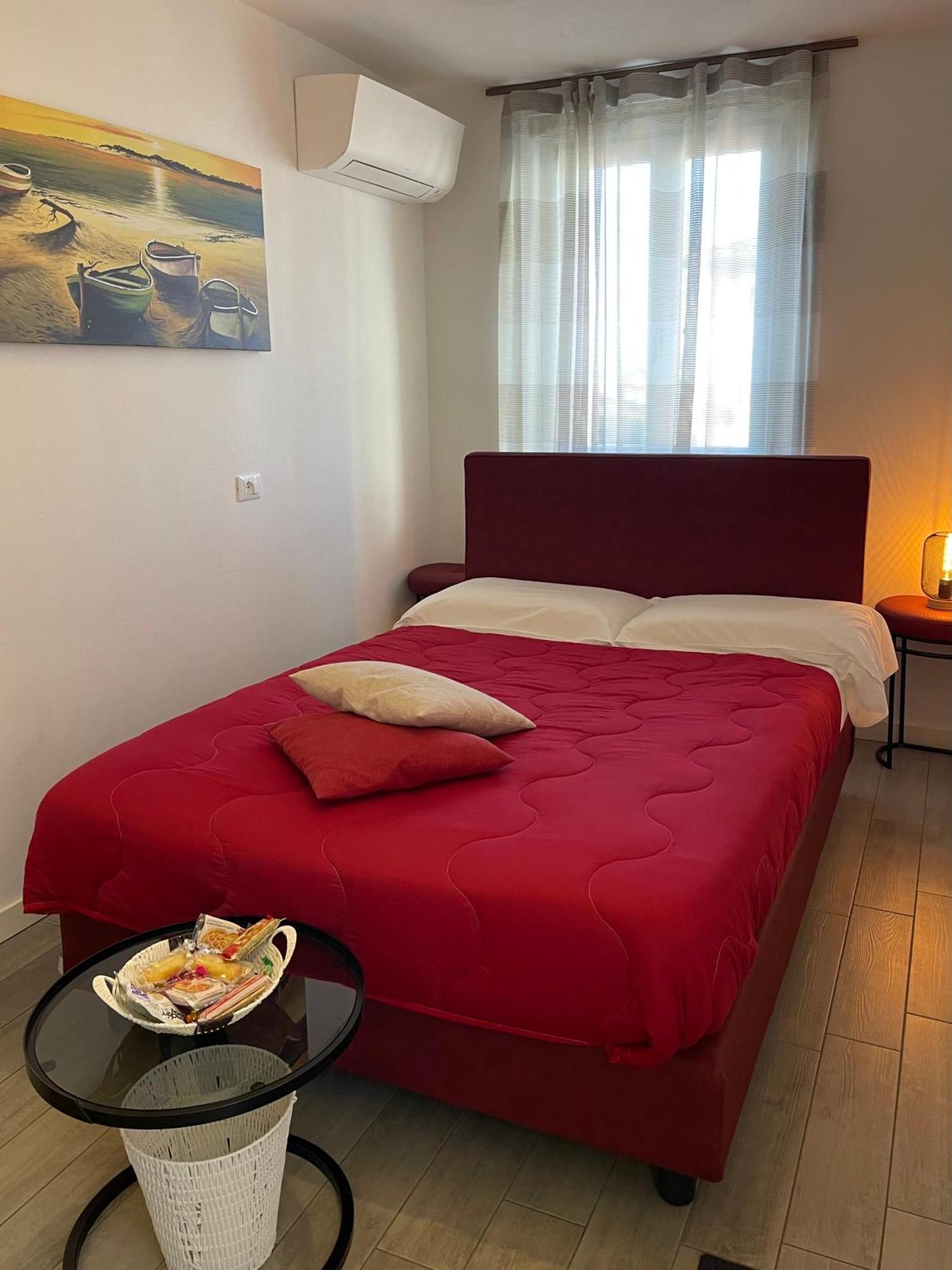 Dimora Di Charme Peschiera Del Garda Apartment Luaran gambar