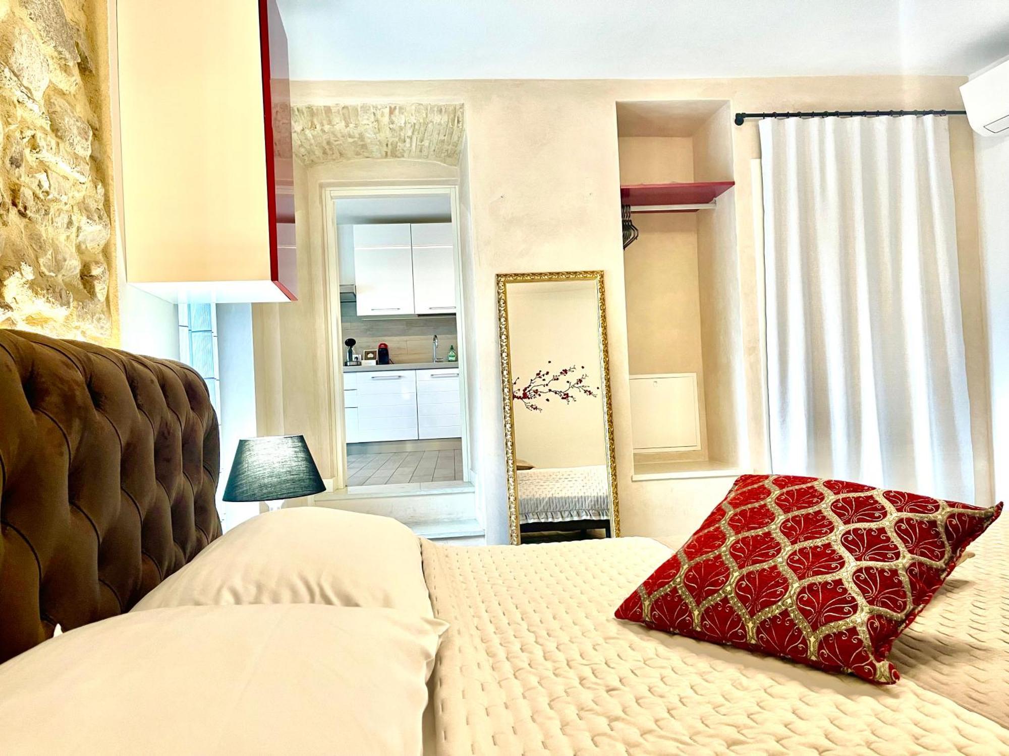 Dimora Di Charme Peschiera Del Garda Apartment Luaran gambar